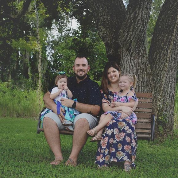 Meet your Posher, Danielle - Picture 1 of 1